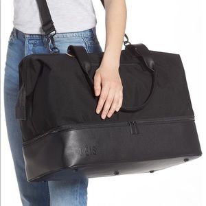 Beis weekender bag, never been used